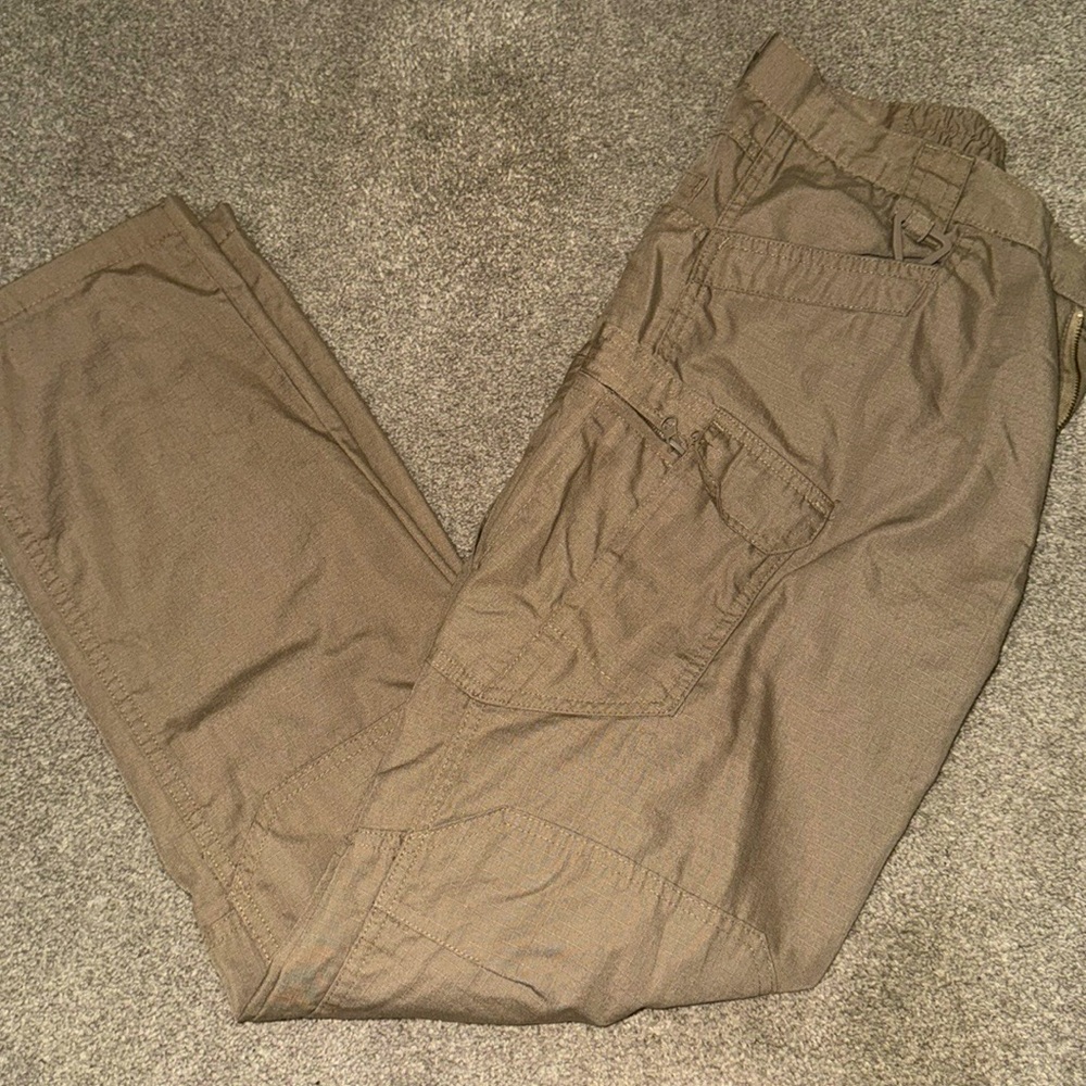 Medium Khaki Cargos